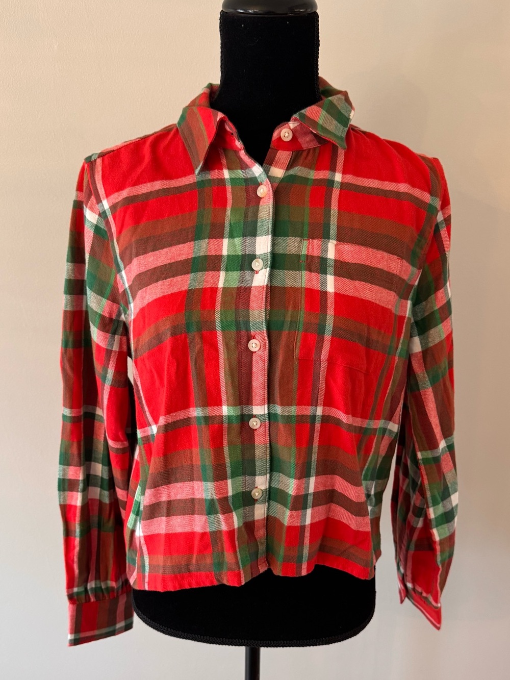 Lands’ End Cropped Flannel Plaid Button Down Shirt Women’s Small Red